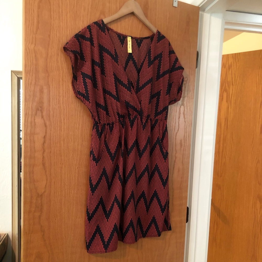 Printed Lightweight Dress with Elastic Waist Large